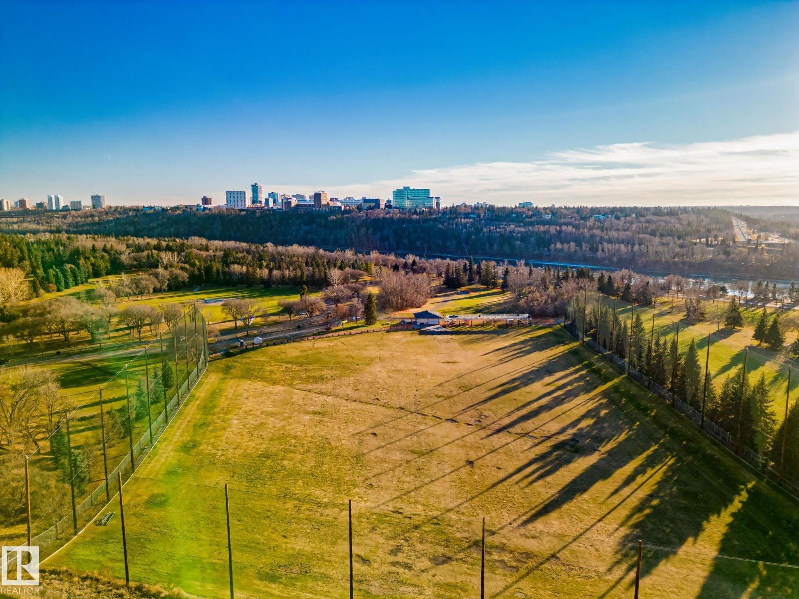 #1401 12121 Jasper Av Nw Nw, Edmonton, Alberta