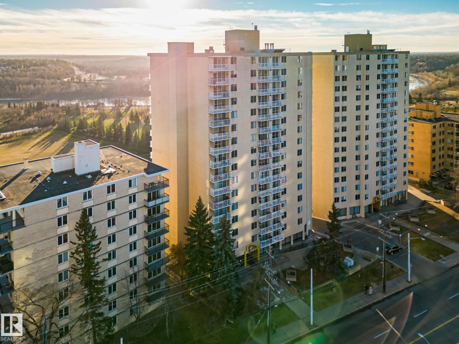 #1401 12121 Jasper Av Nw Nw, Edmonton, Alberta