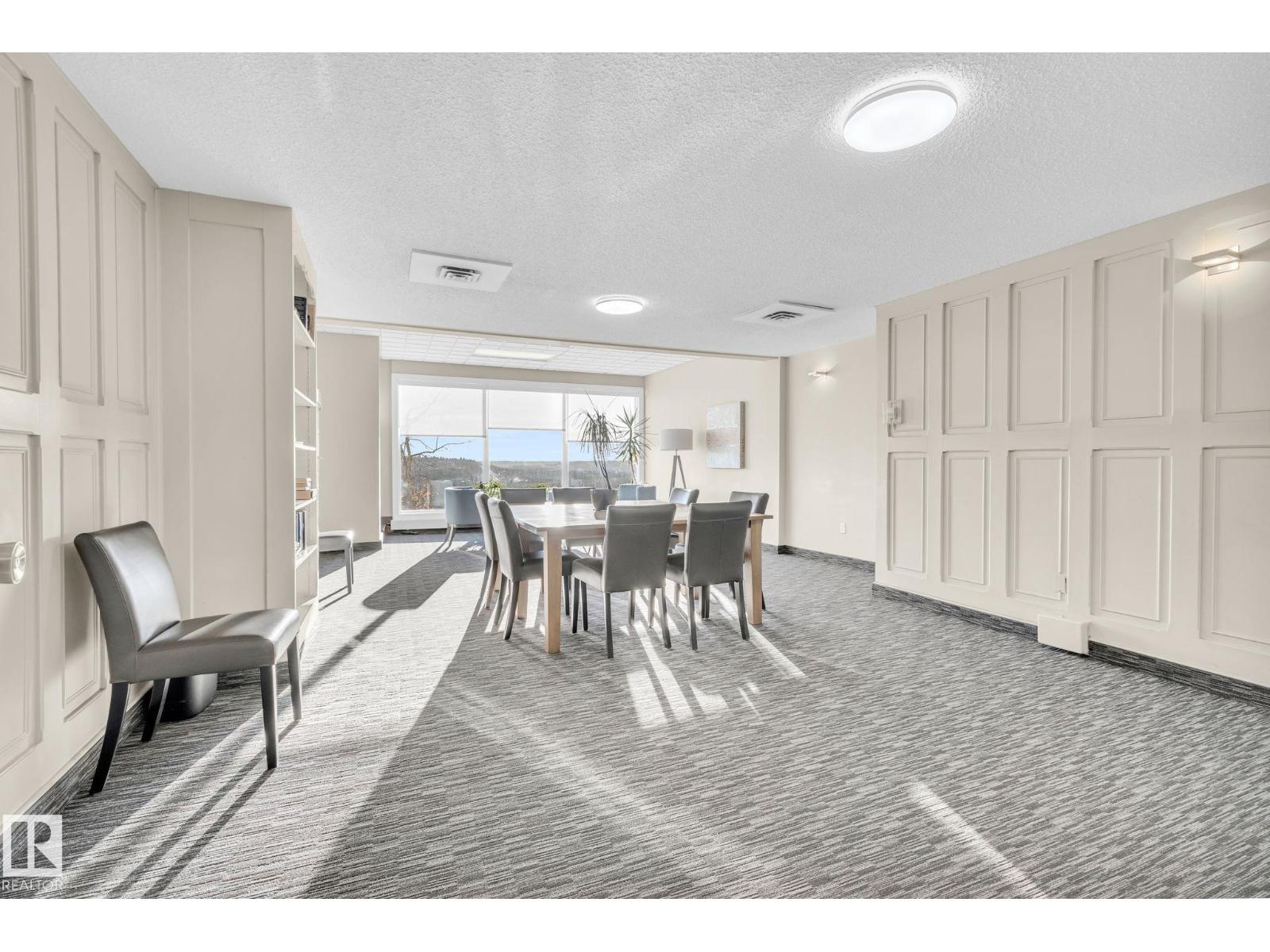 #1401 12121 Jasper Av Nw Nw, Edmonton, Alberta