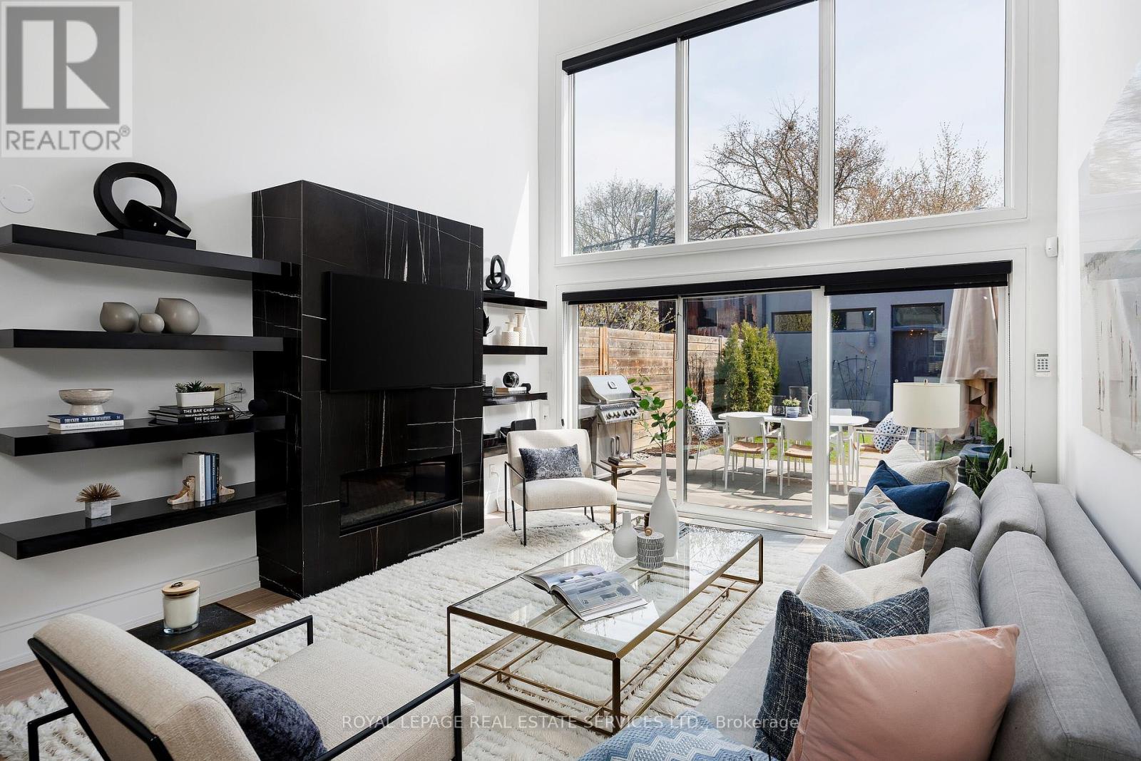 121 Markham Street, Toronto (trinity-bellwoods), Ontario