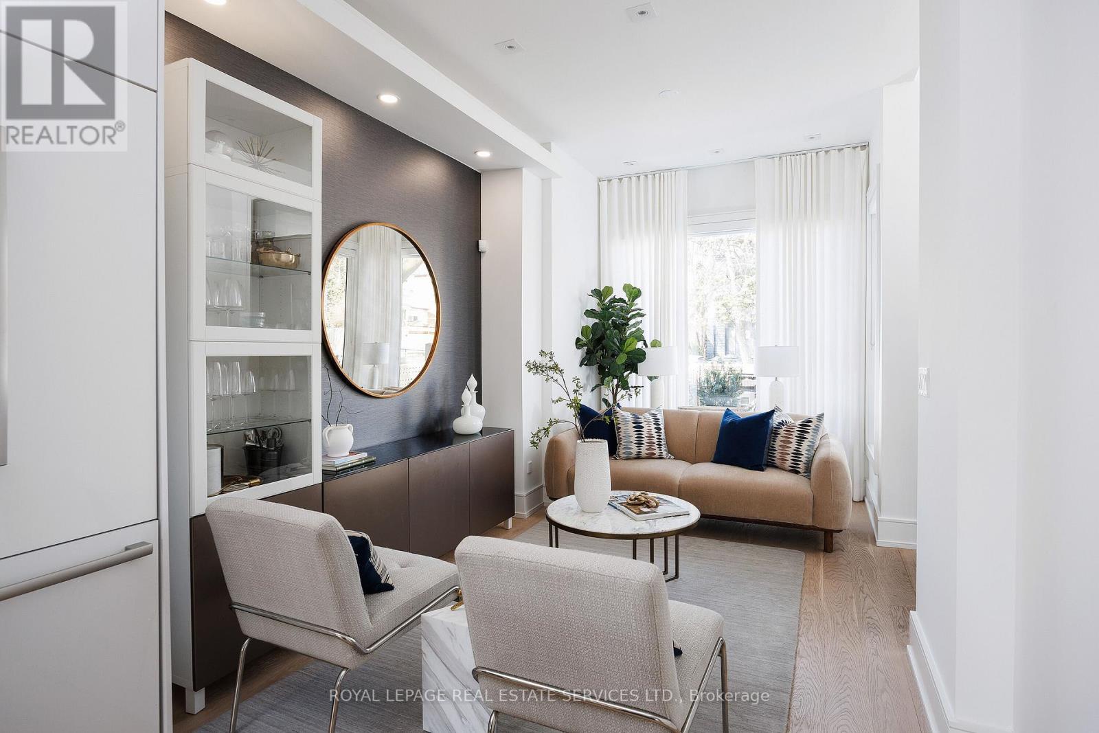 121 Markham Street, Toronto (trinity-bellwoods), Ontario