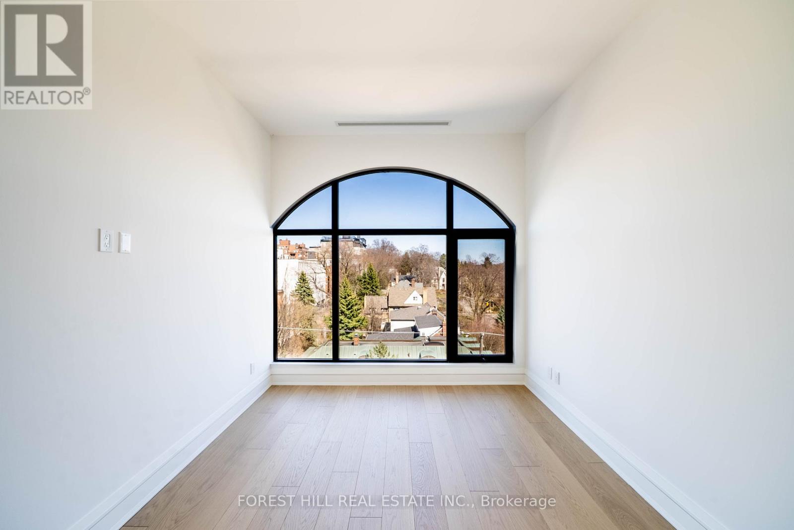 6a - 2010 Bathurst Street, Toronto (humewood-cedarvale), Ontario