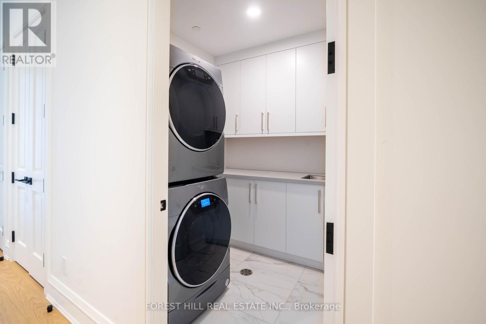 6a - 2010 Bathurst Street, Toronto (humewood-cedarvale), Ontario