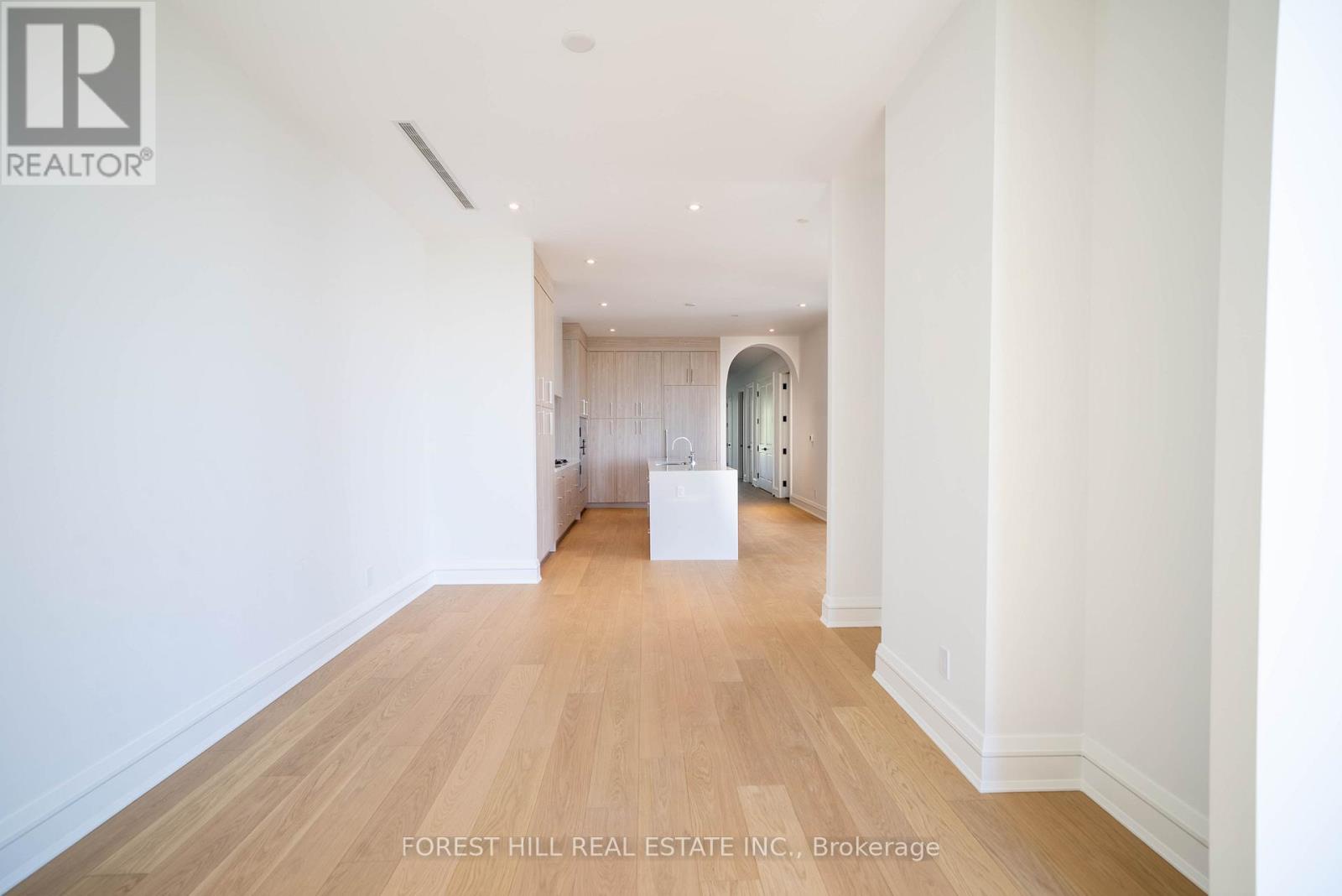 6a - 2010 Bathurst Street, Toronto (humewood-cedarvale), Ontario