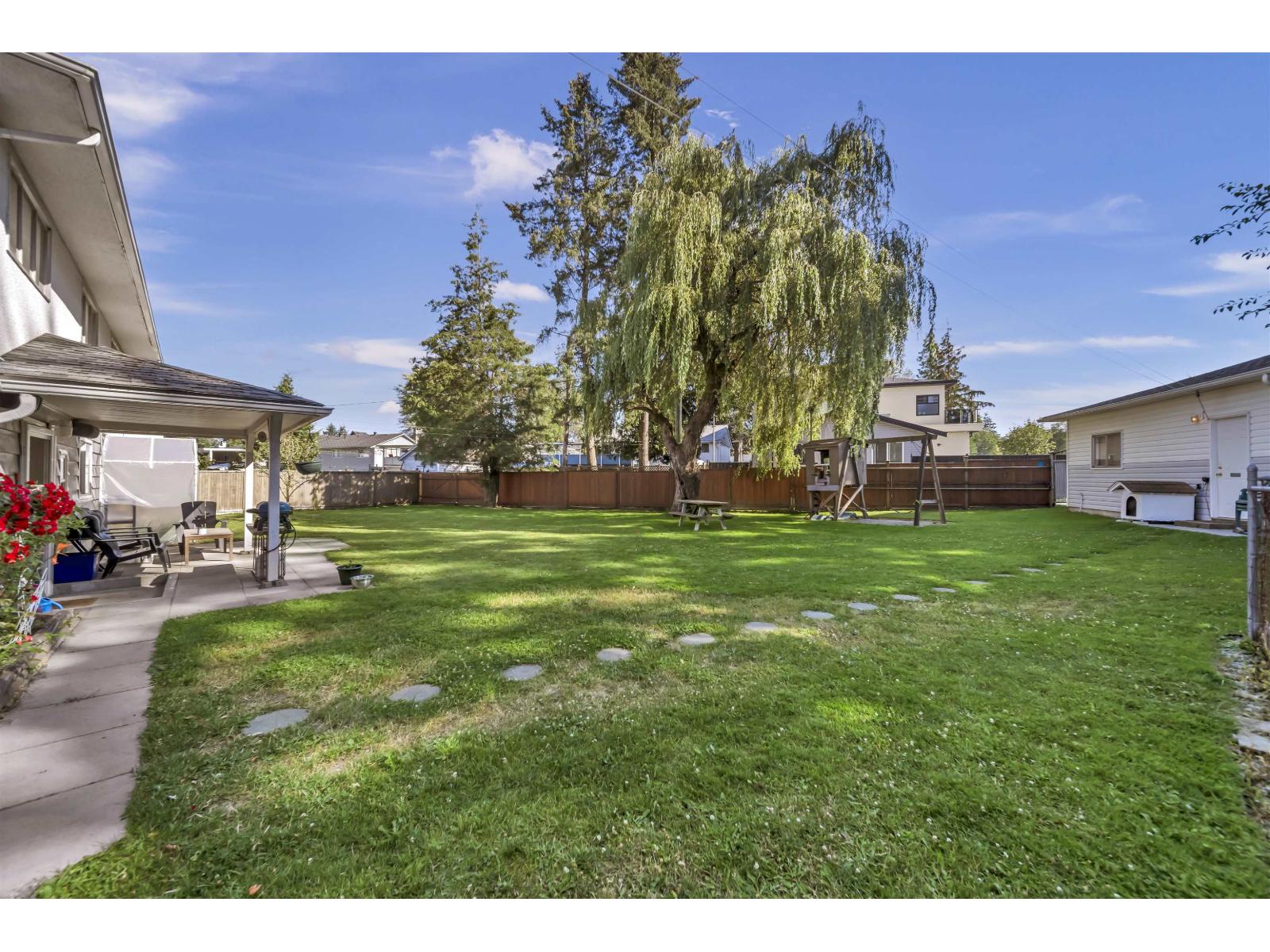 12448 97b Avenue, Surrey, British Columbia