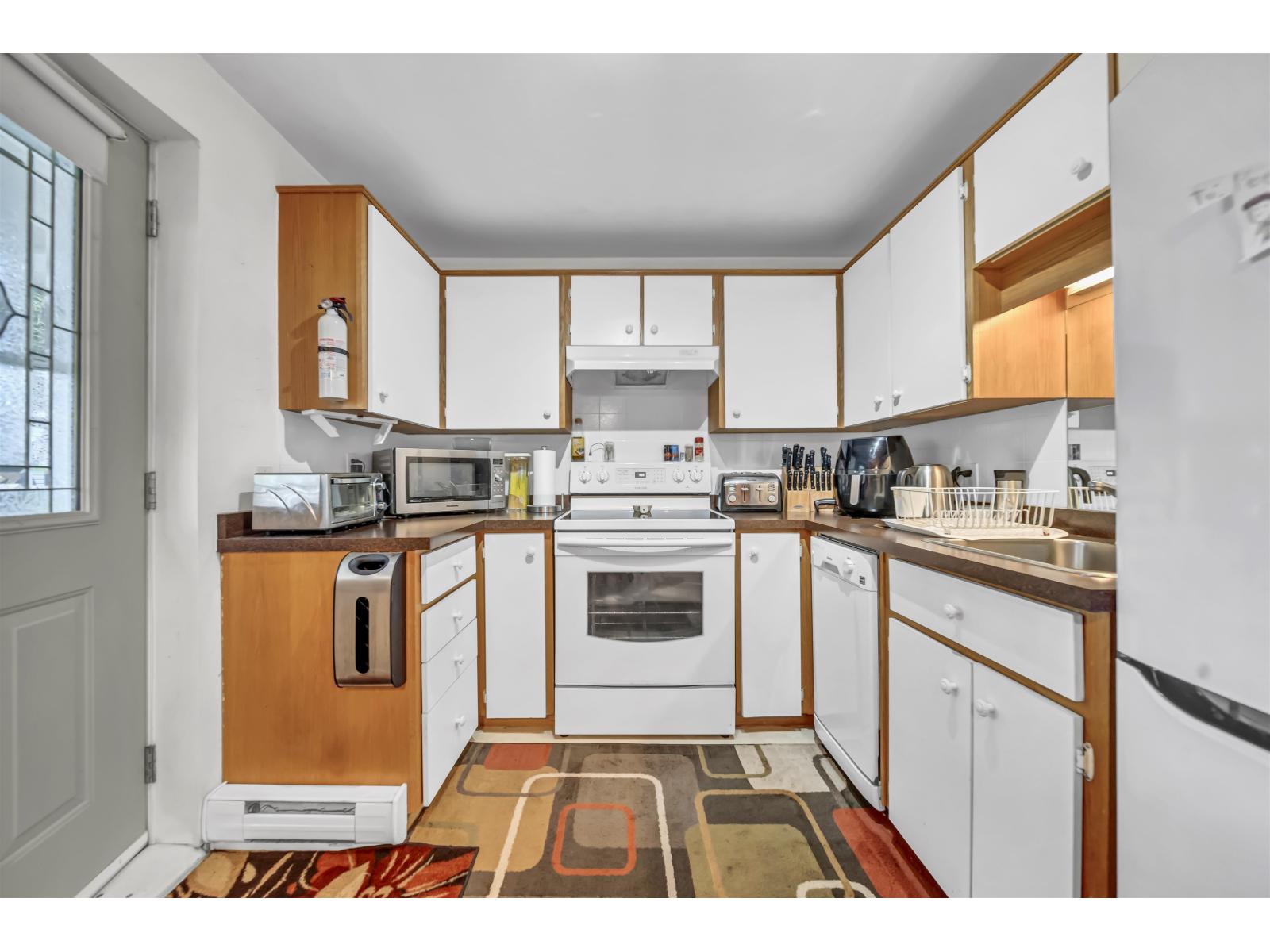 12448 97b Avenue, Surrey, British Columbia