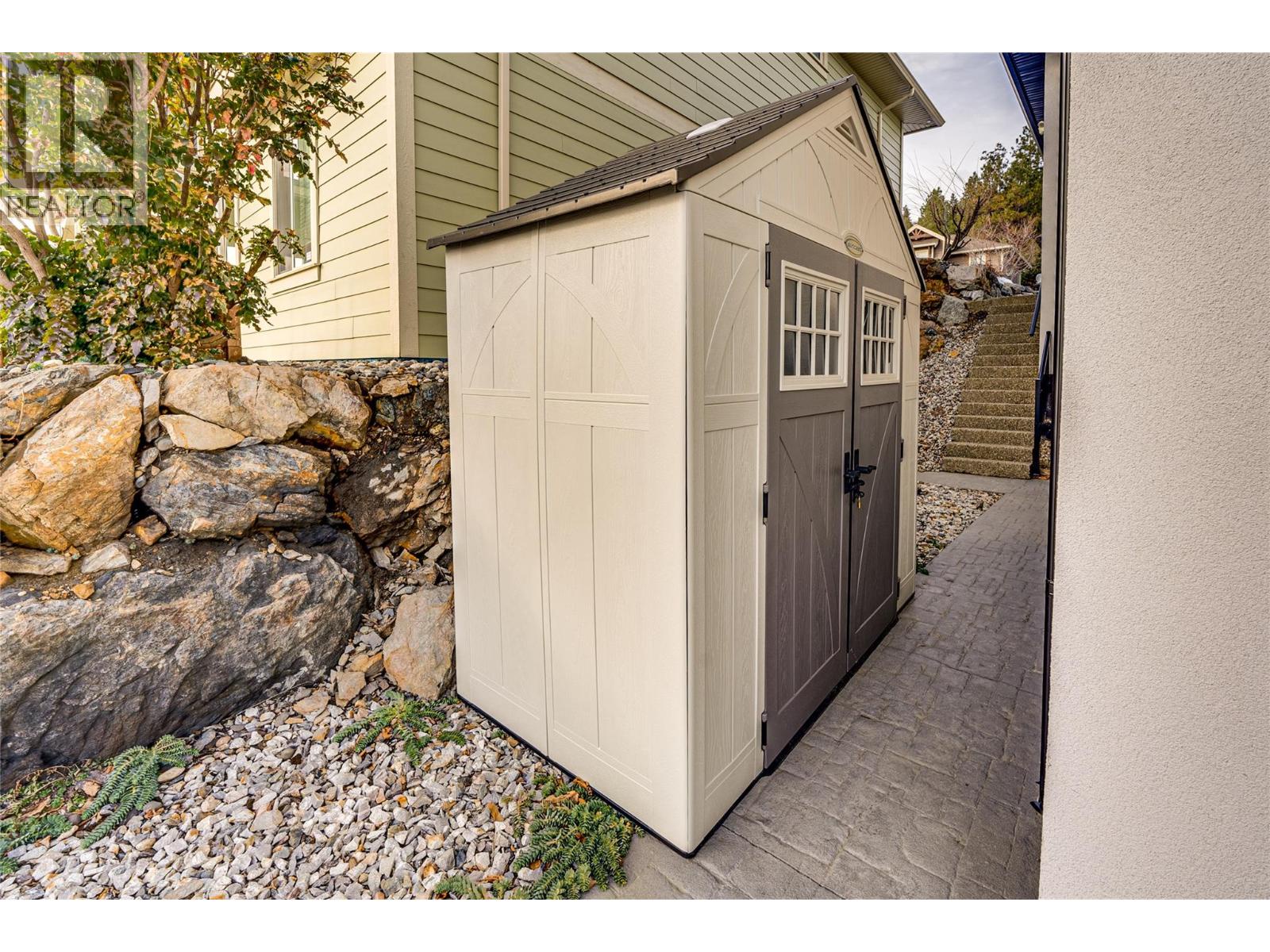 7429 Sun Peaks Drive, Vernon, British Columbia