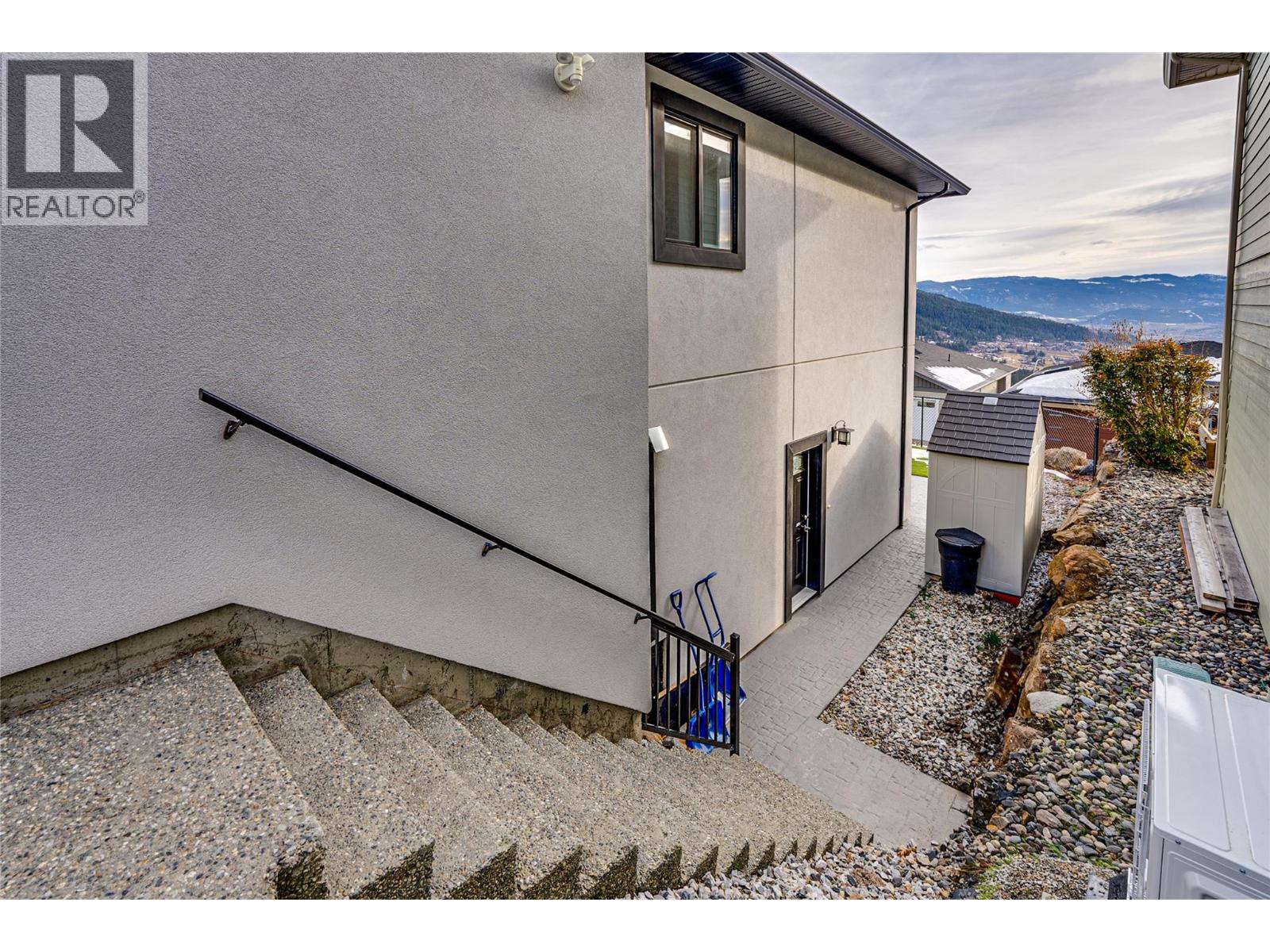 7429 Sun Peaks Drive, Vernon, British Columbia