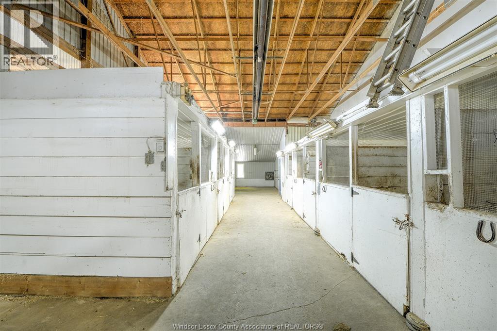 6400 Walker, Tecumseh, Ontario