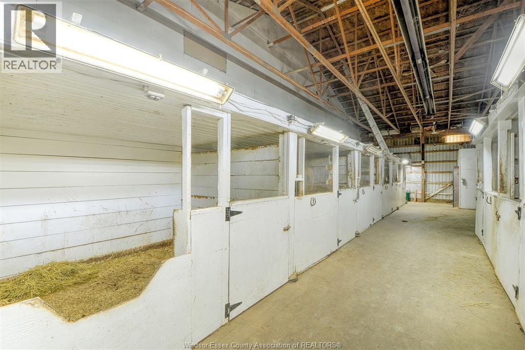 6400 Walker, Tecumseh, Ontario