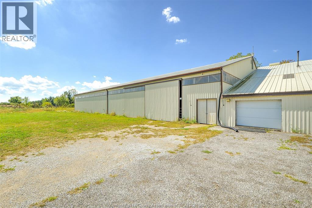 6400 Walker, Tecumseh, Ontario