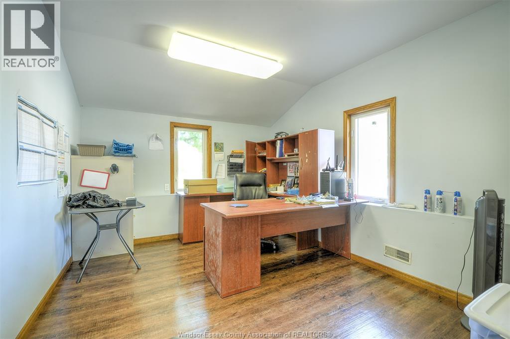 6400 Walker, Tecumseh, Ontario