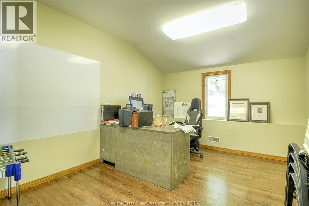 6400 Walker, Tecumseh, Ontario