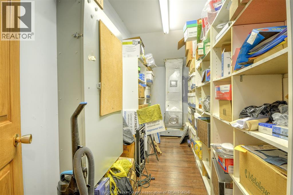 6400 Walker, Tecumseh, Ontario