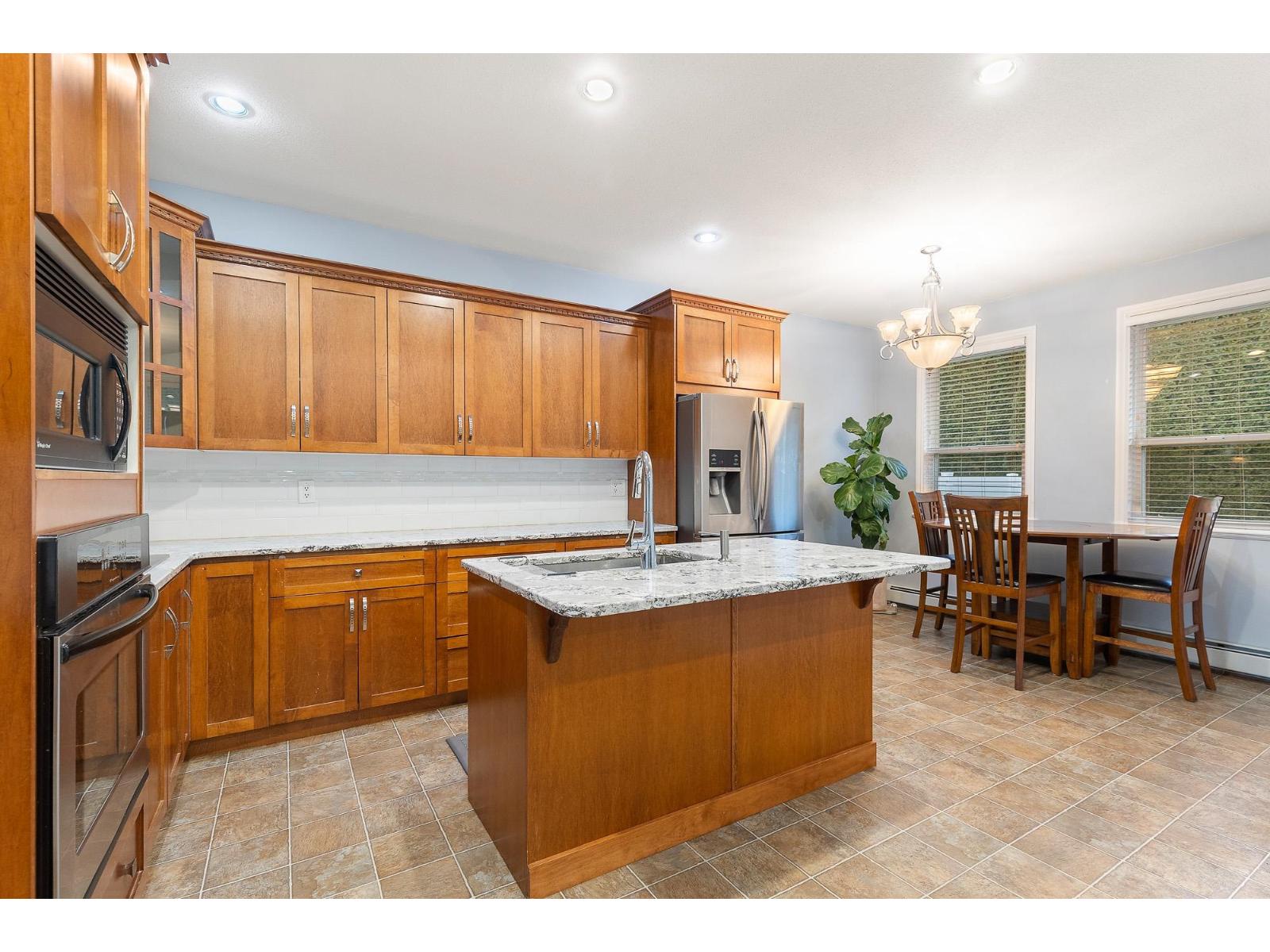 5386 Chinook Street, Chilliwack, British Columbia