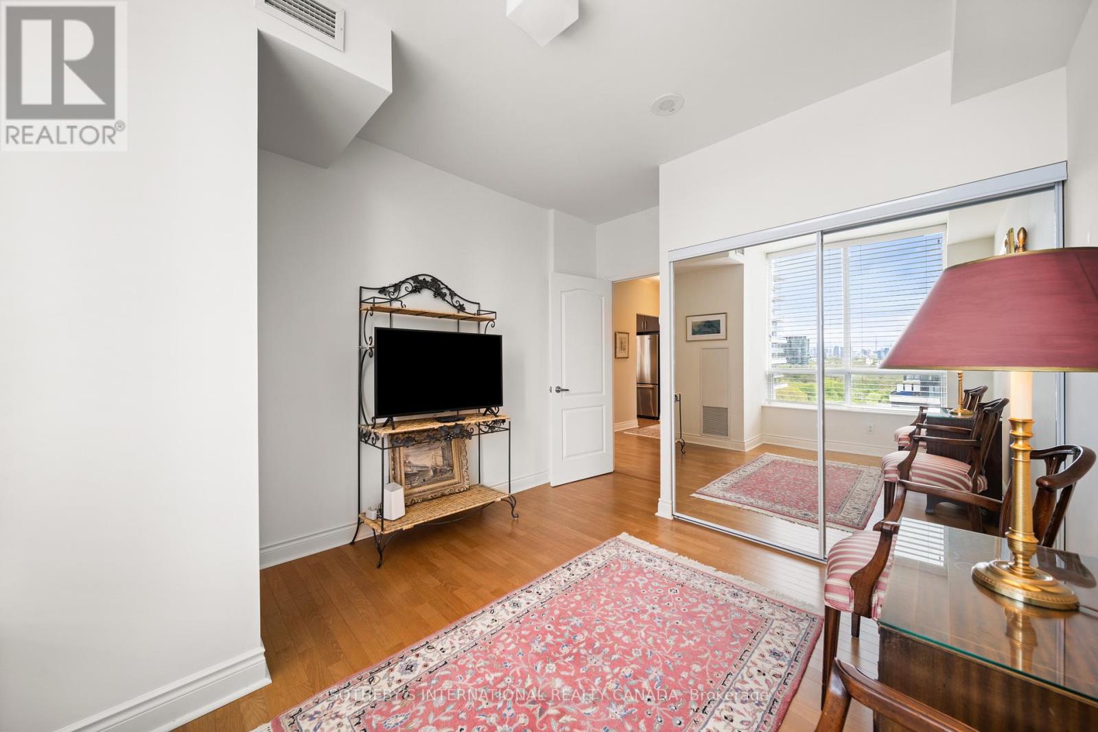 903 - 1105 Leslie Street, Toronto (banbury-don Mills), Ontario