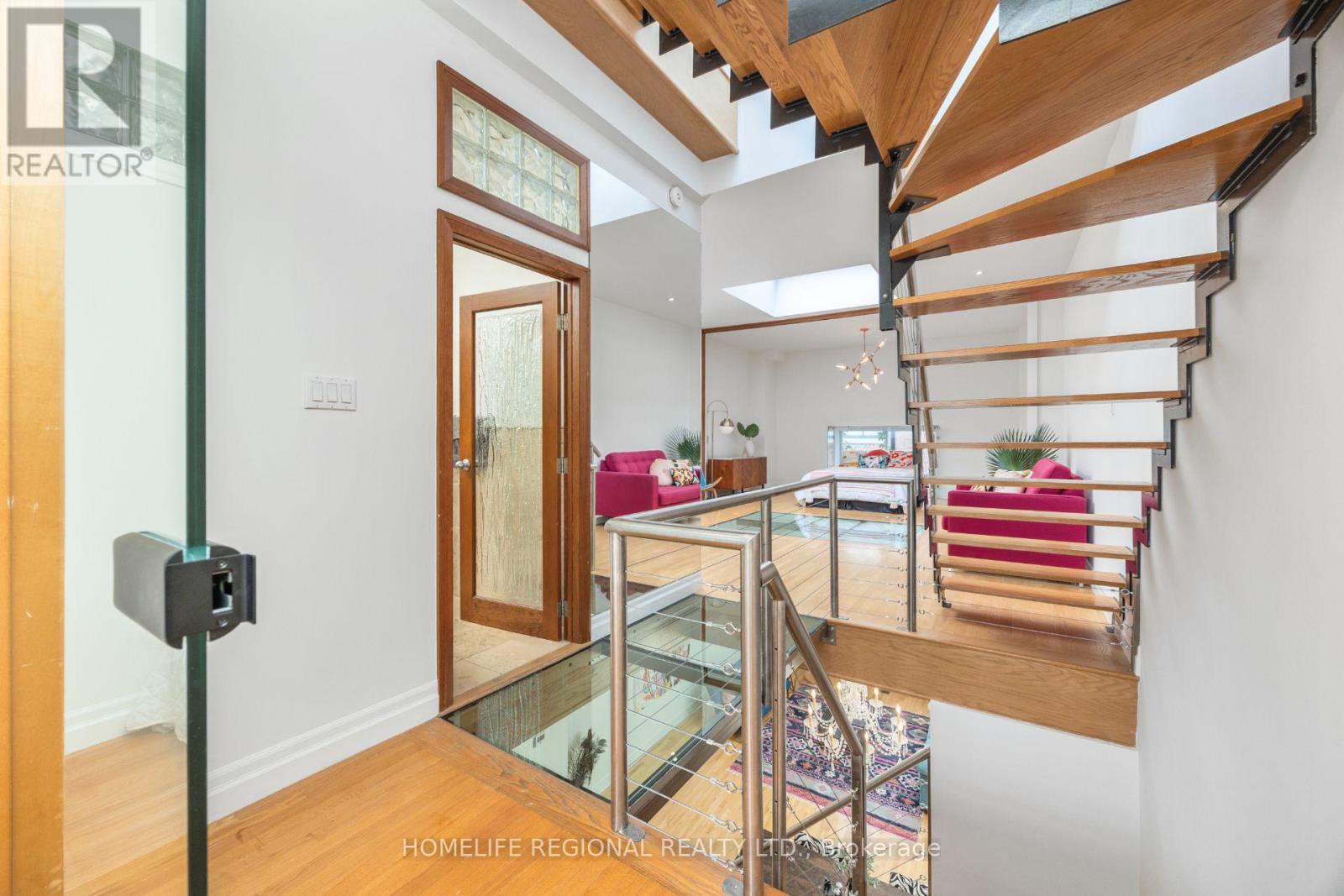 6 - 62 Claremont Street, Toronto (trinity-bellwoods), Ontario