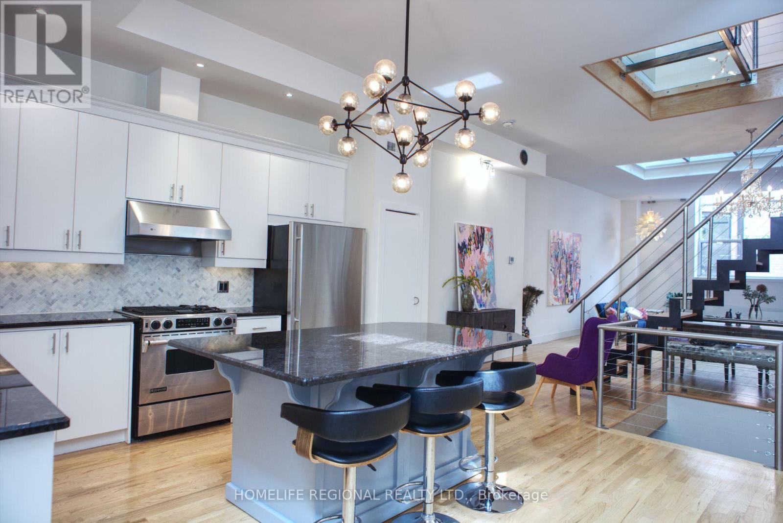 6 - 62 Claremont Street, Toronto (trinity-bellwoods), Ontario