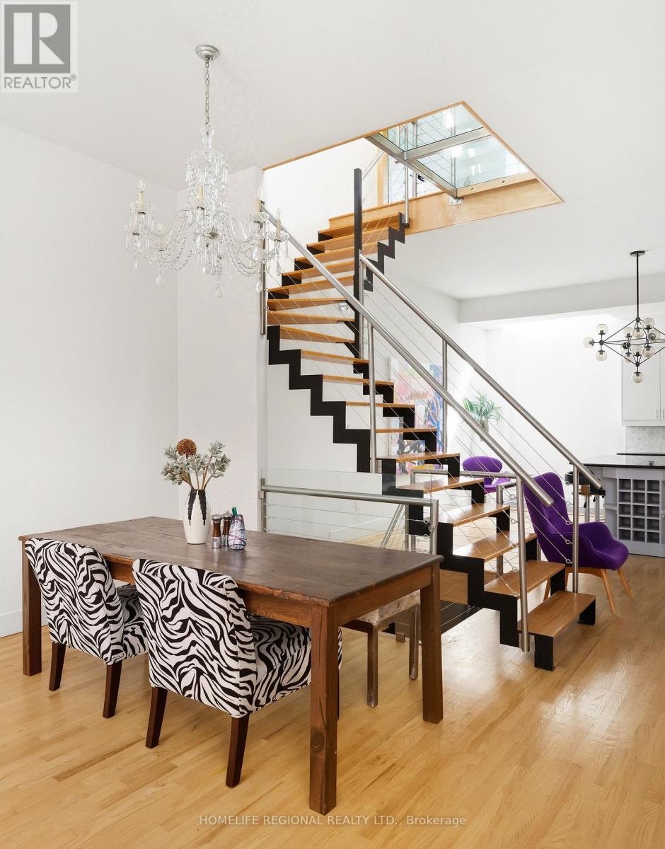 6 - 62 Claremont Street, Toronto (trinity-bellwoods), Ontario