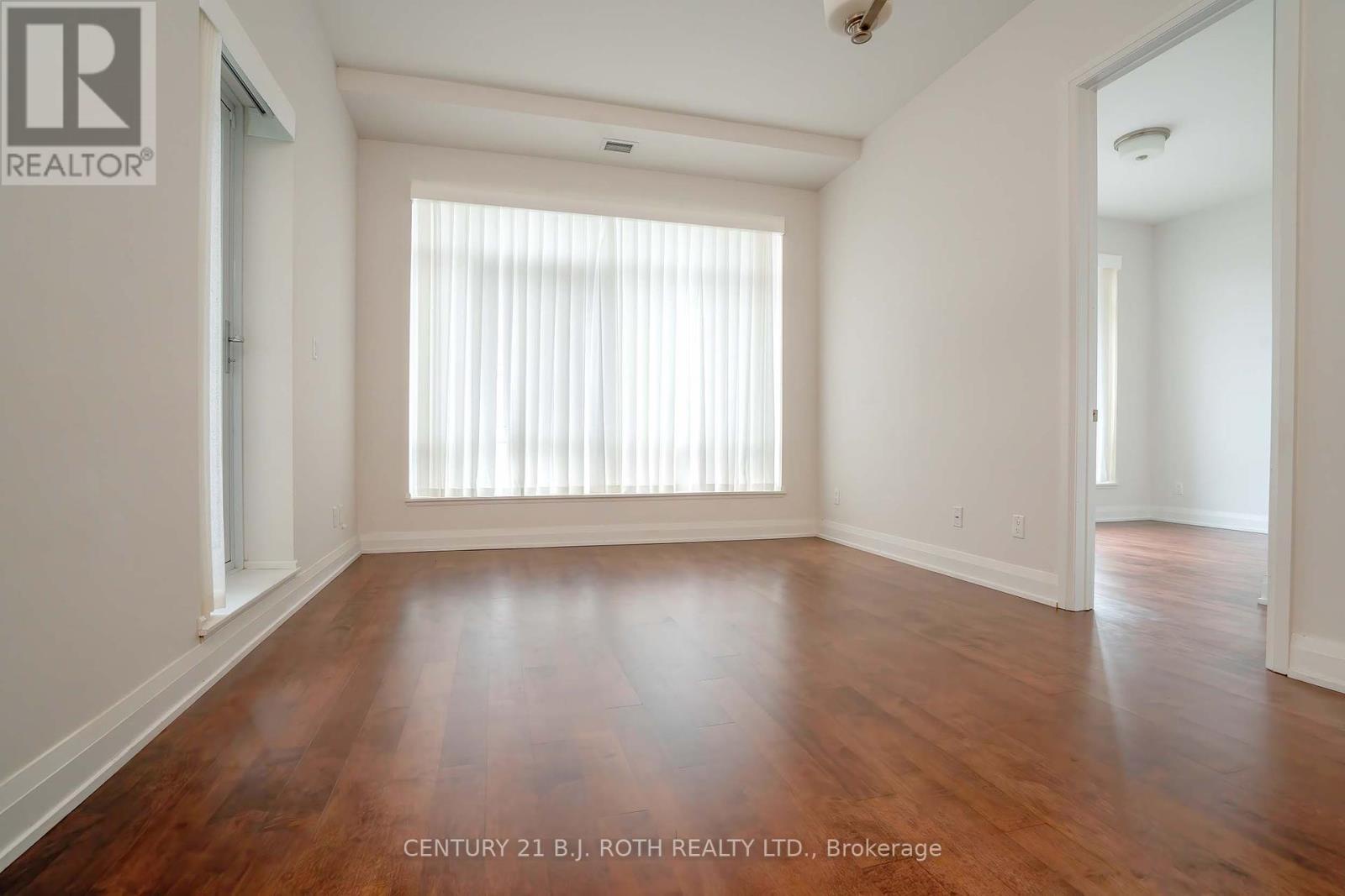 313 - 15277 Yonge Street S, Aurora (aurora Village), Ontario