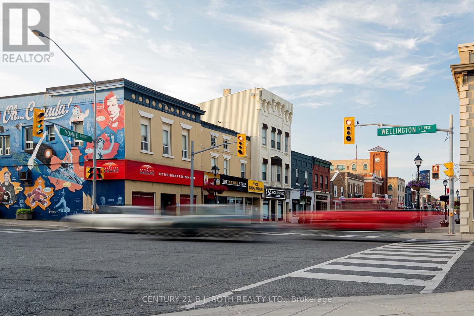 313 - 15277 Yonge Street S, Aurora (aurora Village), Ontario