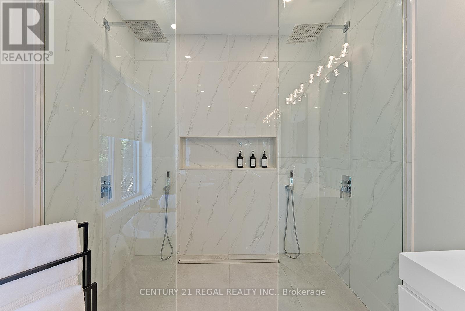 84 Bexhill Avenue, Toronto (clairlea-birchmount), Ontario