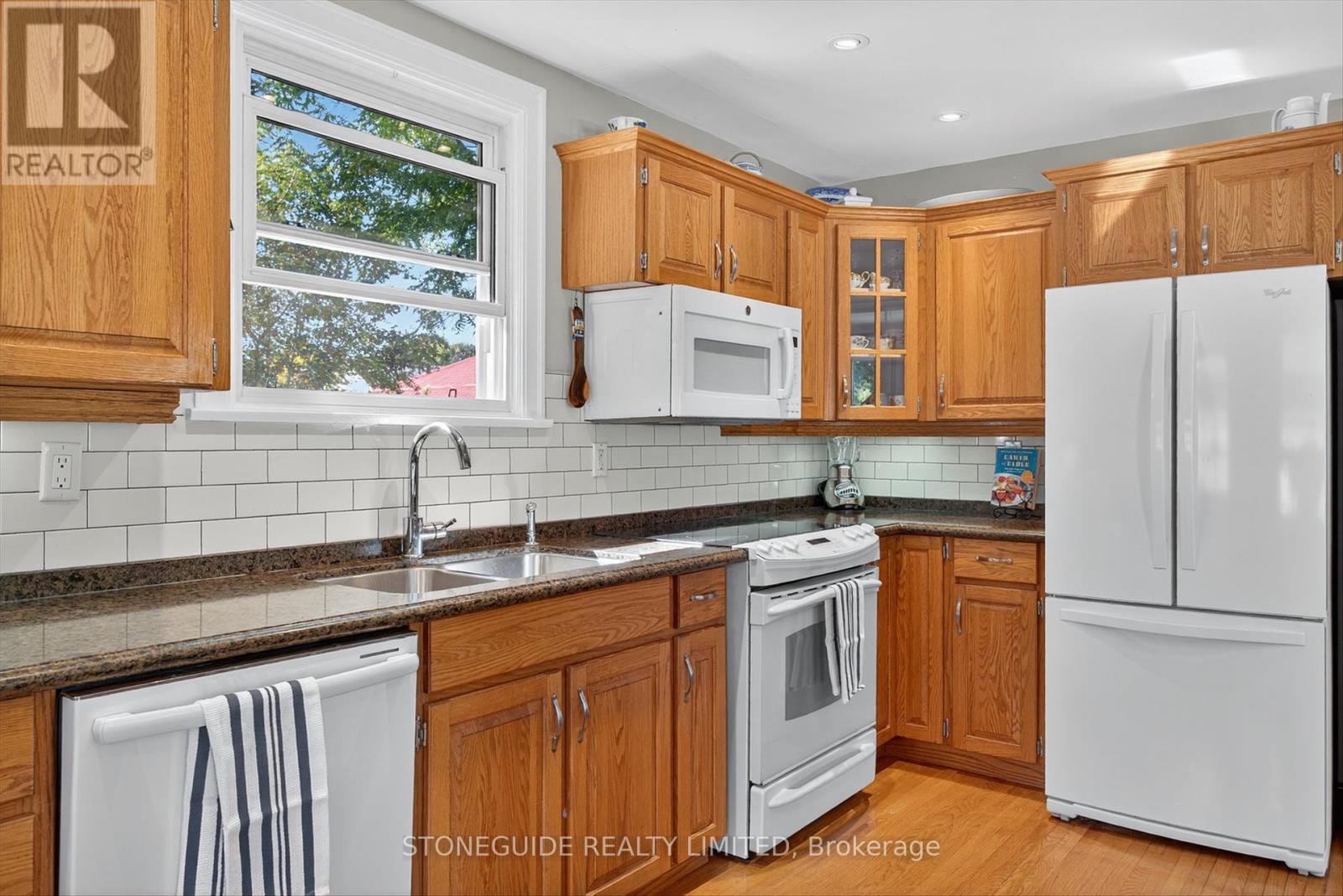 239 Rogers Street, Peterborough (ashburnham Ward 4), Ontario