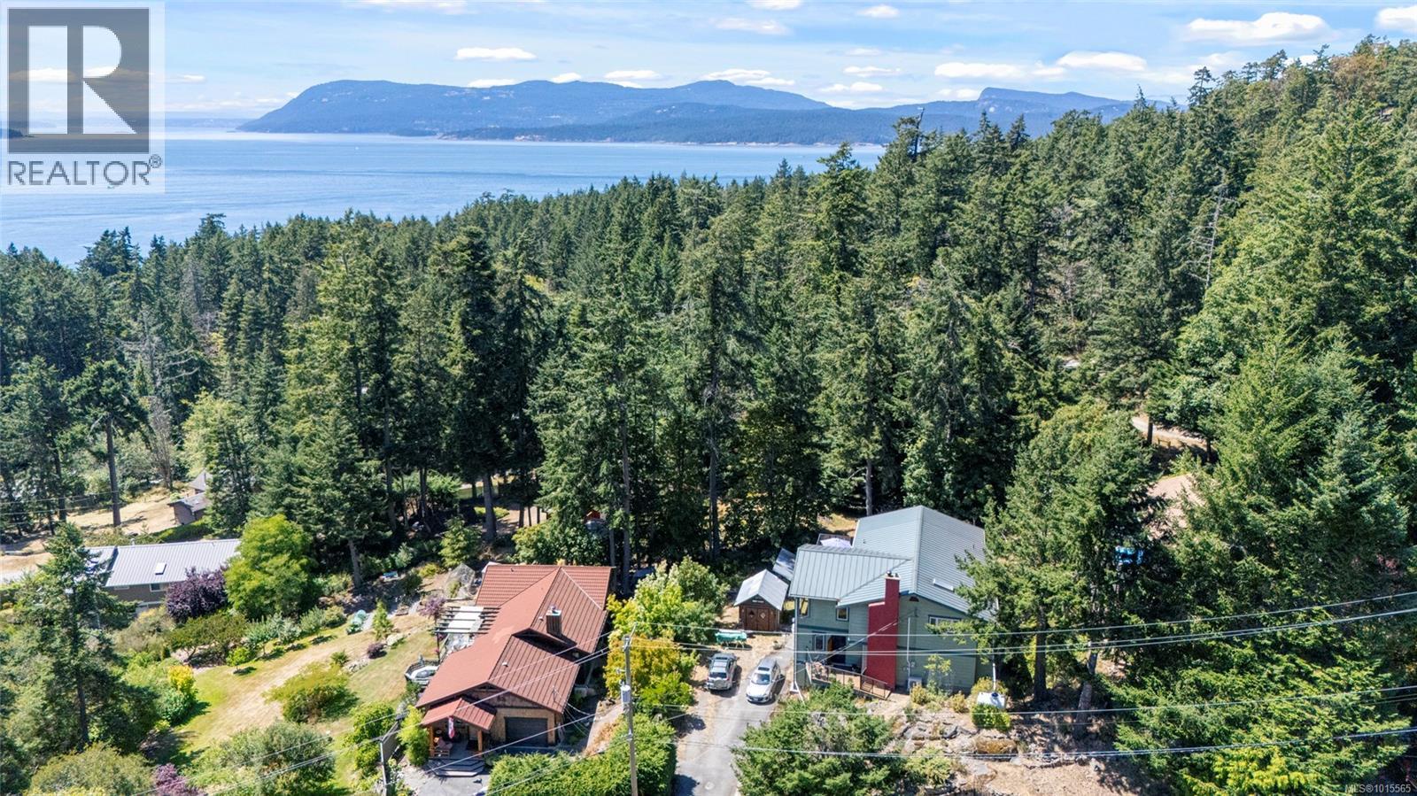 3705 Signal Hill Rd, Pender Island, British Columbia