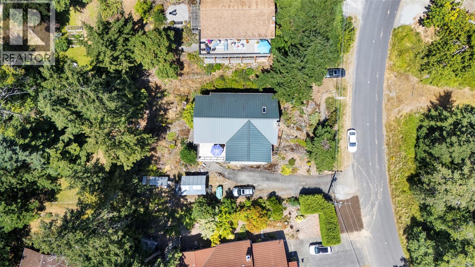 3705 Signal Hill Rd, Pender Island, British Columbia