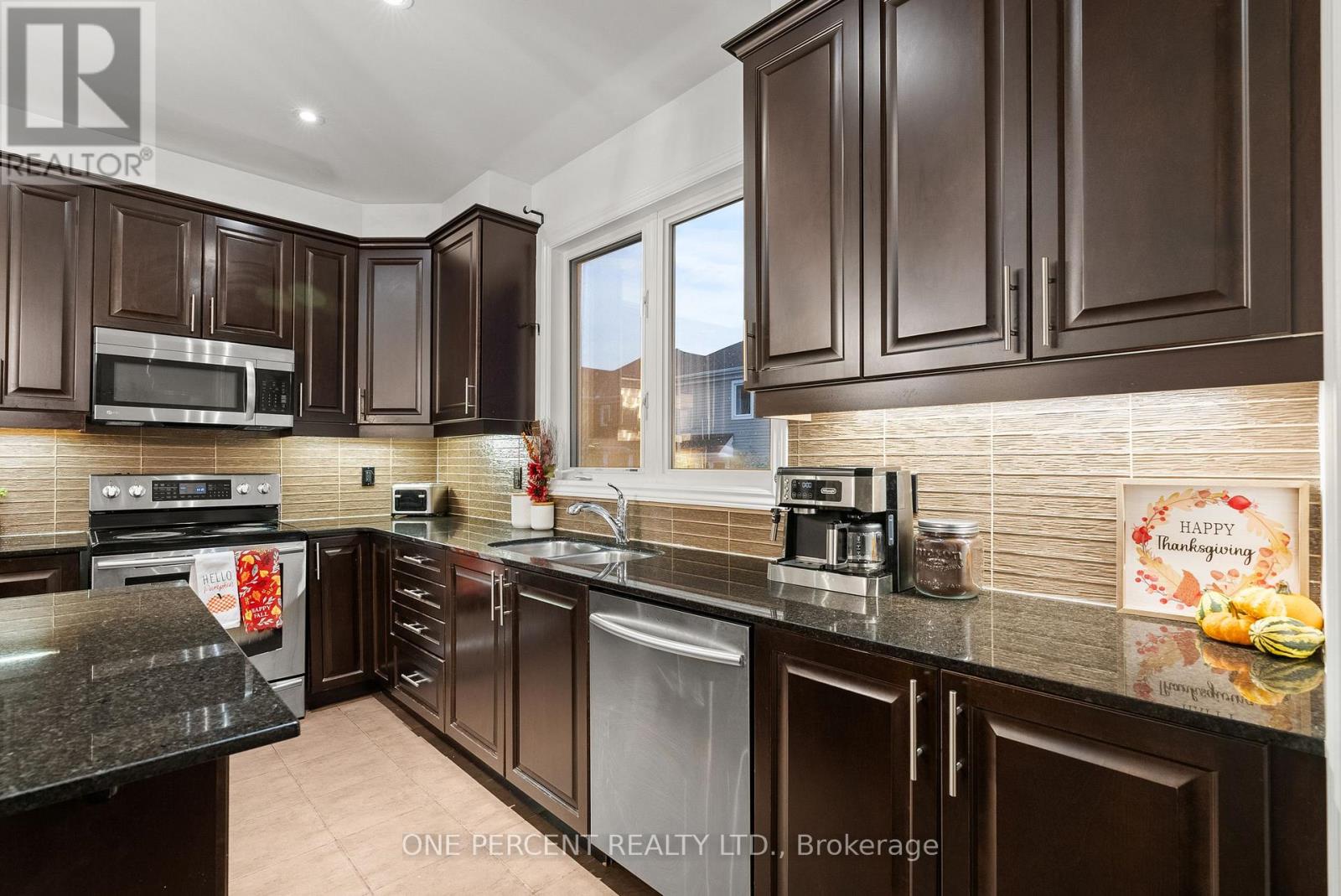 358 Meadowbreeze Drive, Ottawa, Ontario