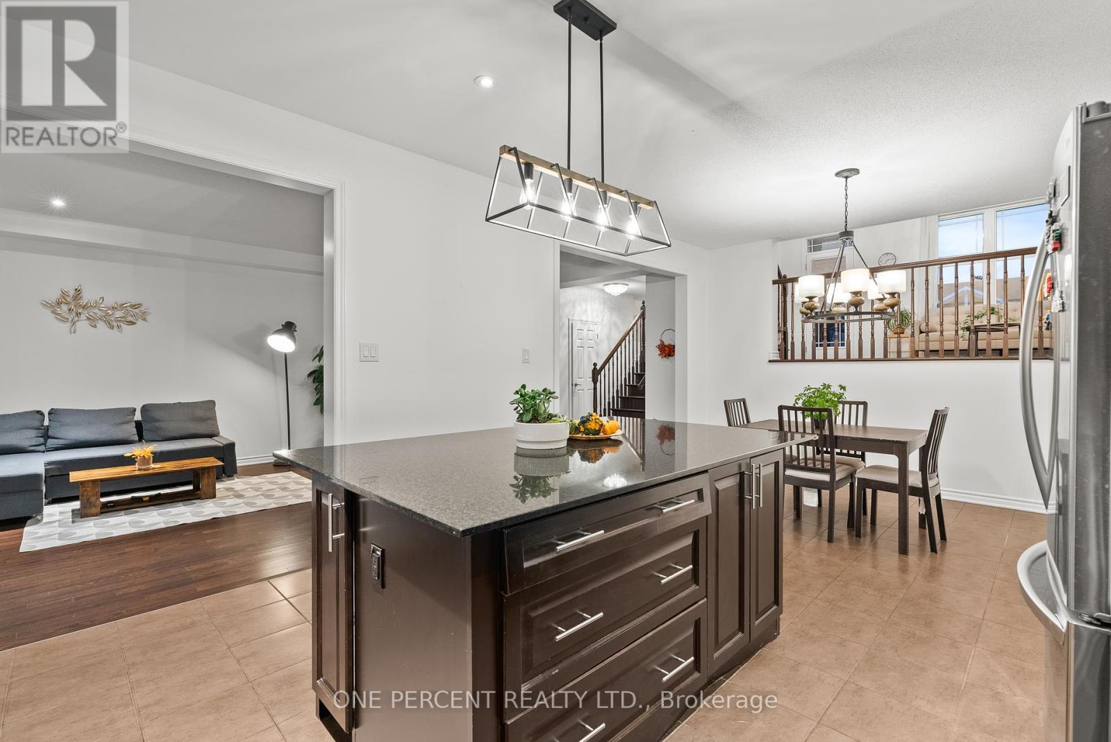 358 Meadowbreeze Drive, Ottawa, Ontario