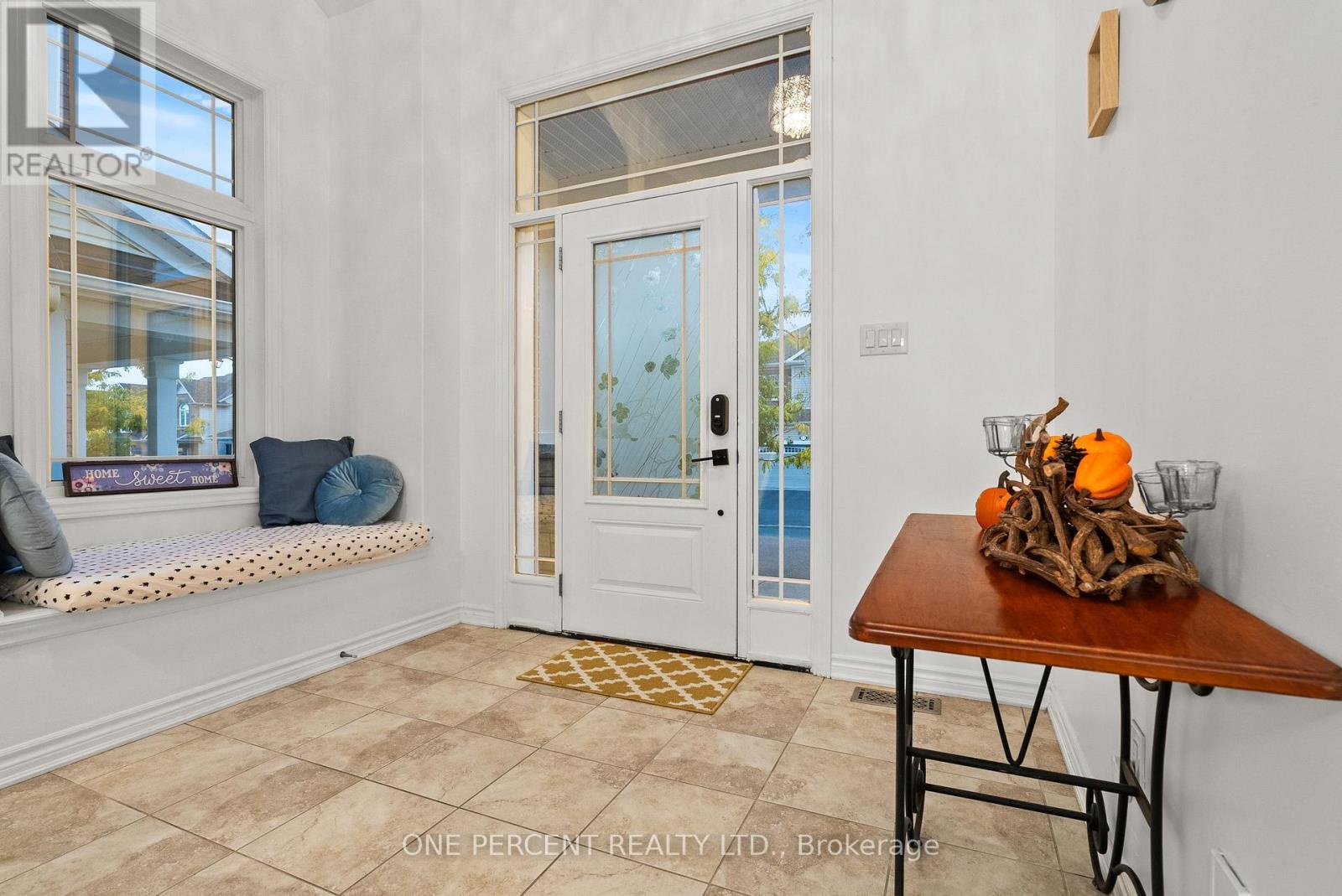 358 Meadowbreeze Drive, Ottawa, Ontario