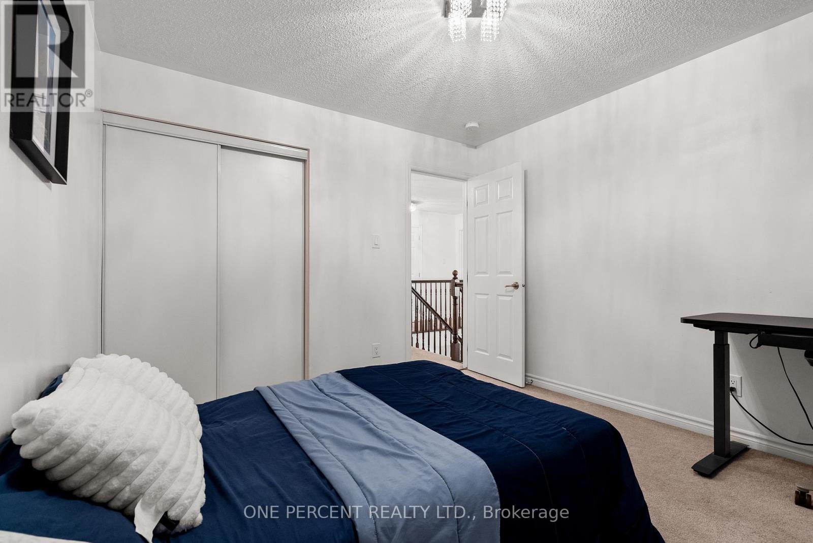 358 Meadowbreeze Drive, Ottawa, Ontario