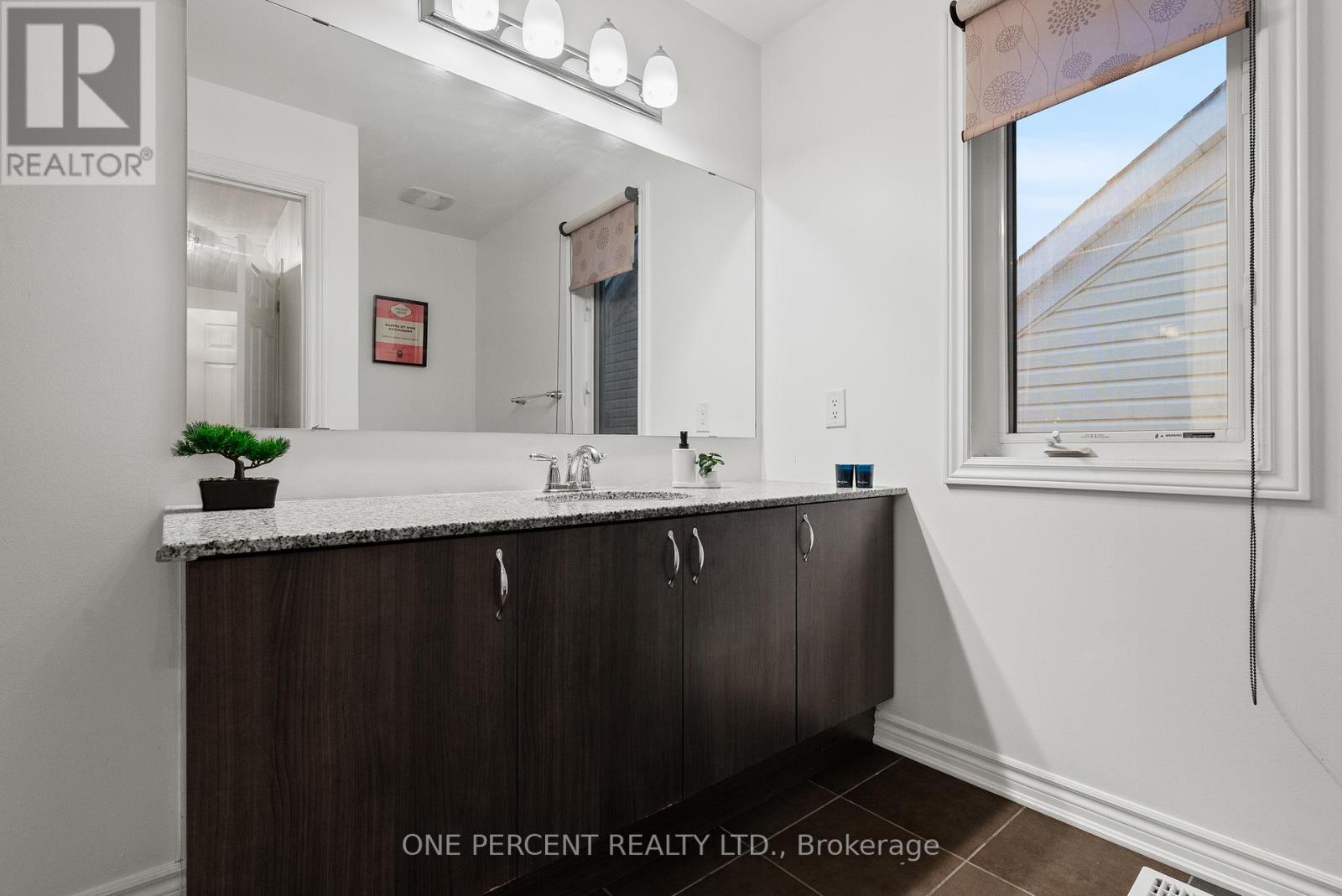 358 Meadowbreeze Drive, Ottawa, Ontario