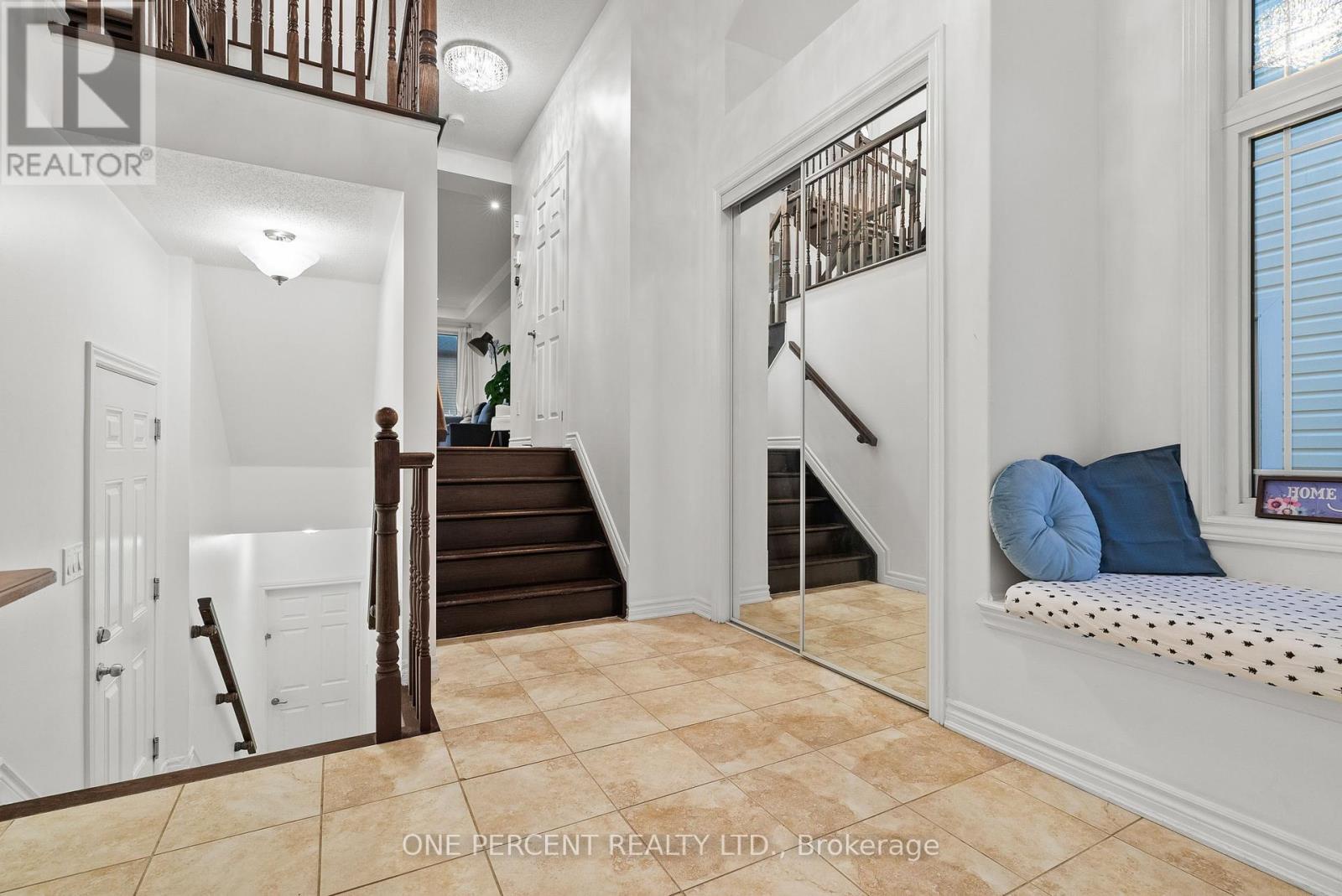 358 Meadowbreeze Drive, Ottawa, Ontario