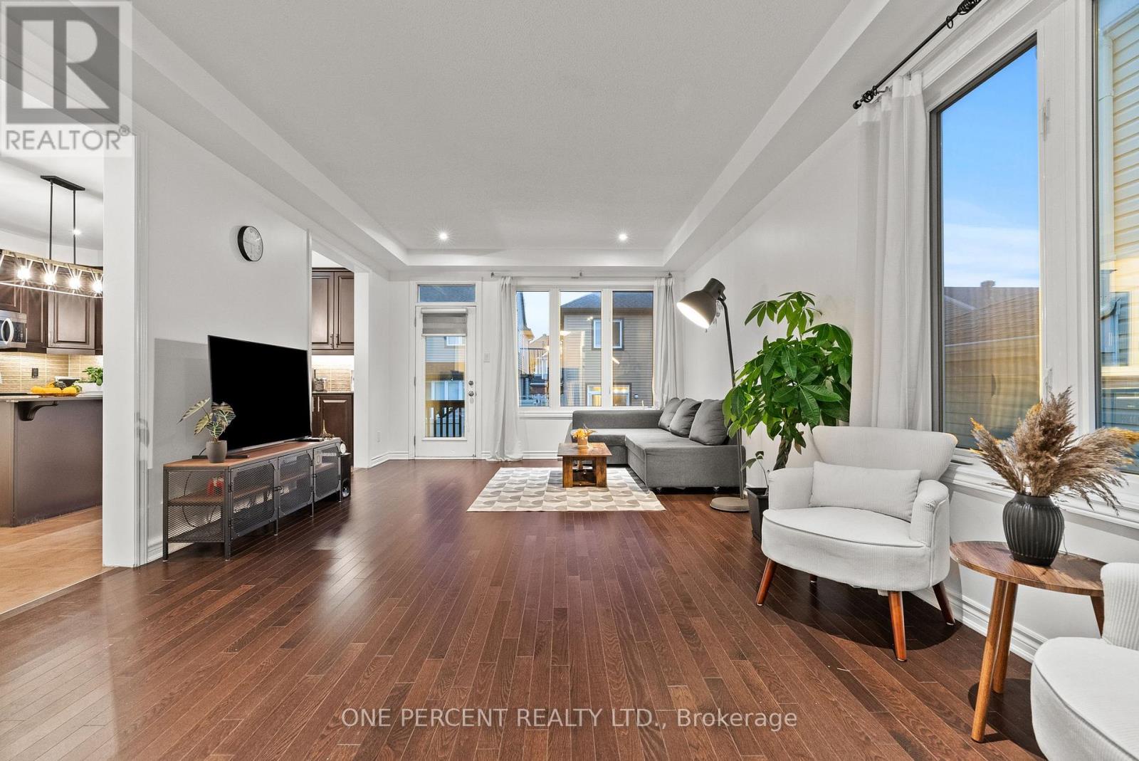 358 Meadowbreeze Drive, Ottawa, Ontario