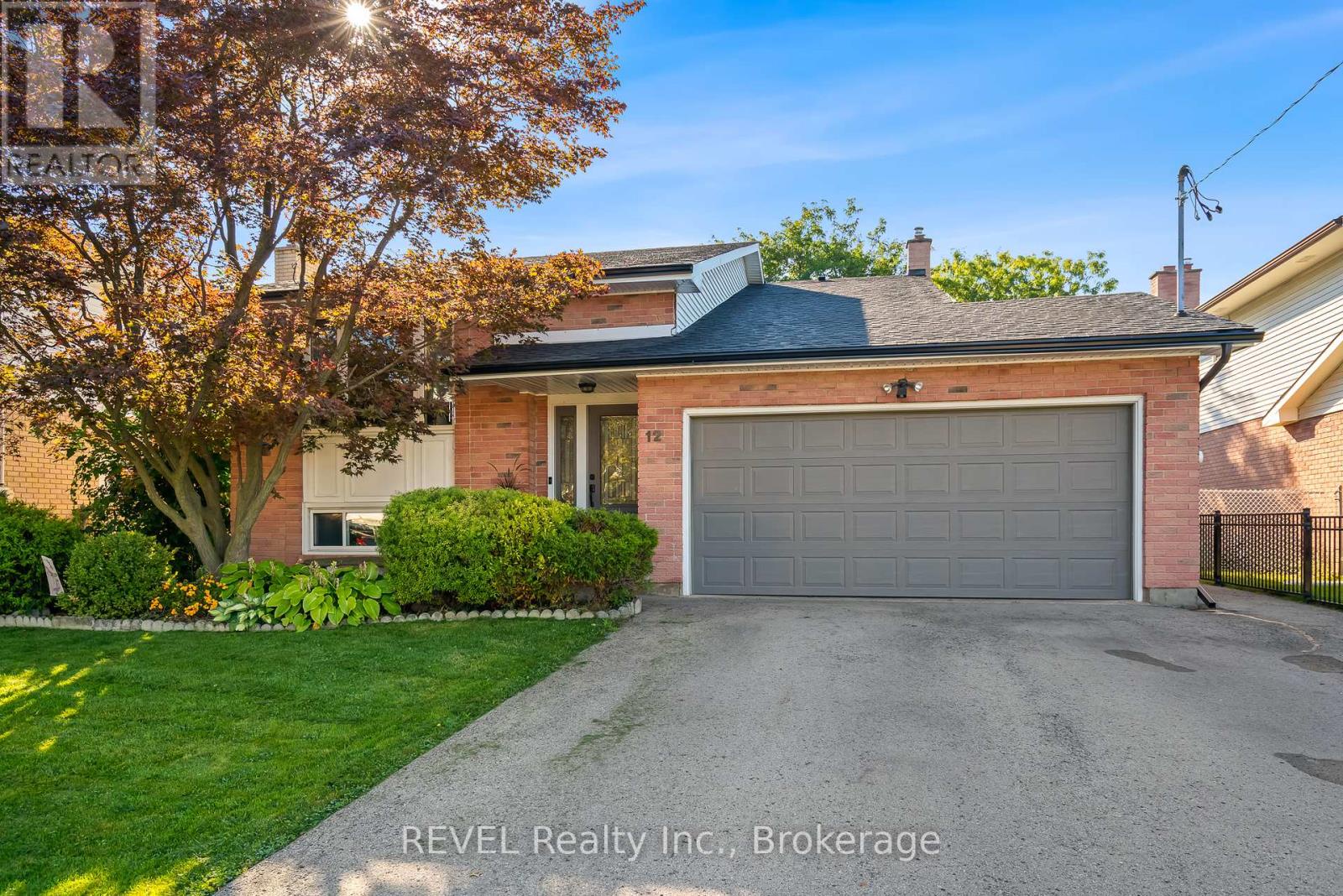 12 Silverdale Drive, St. Catharines (vine/linwell), Ontario