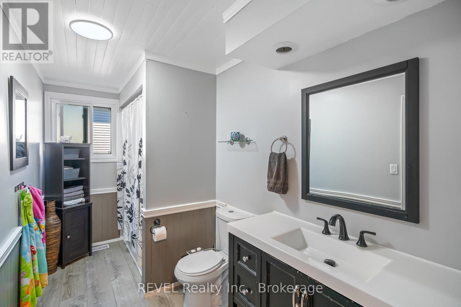 12 Silverdale Drive, St. Catharines (vine/linwell), Ontario