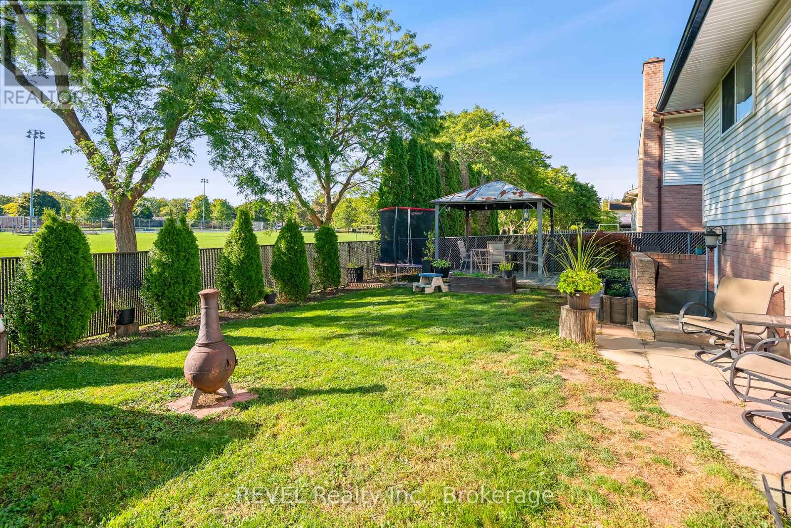 12 Silverdale Drive, St. Catharines (vine/linwell), Ontario