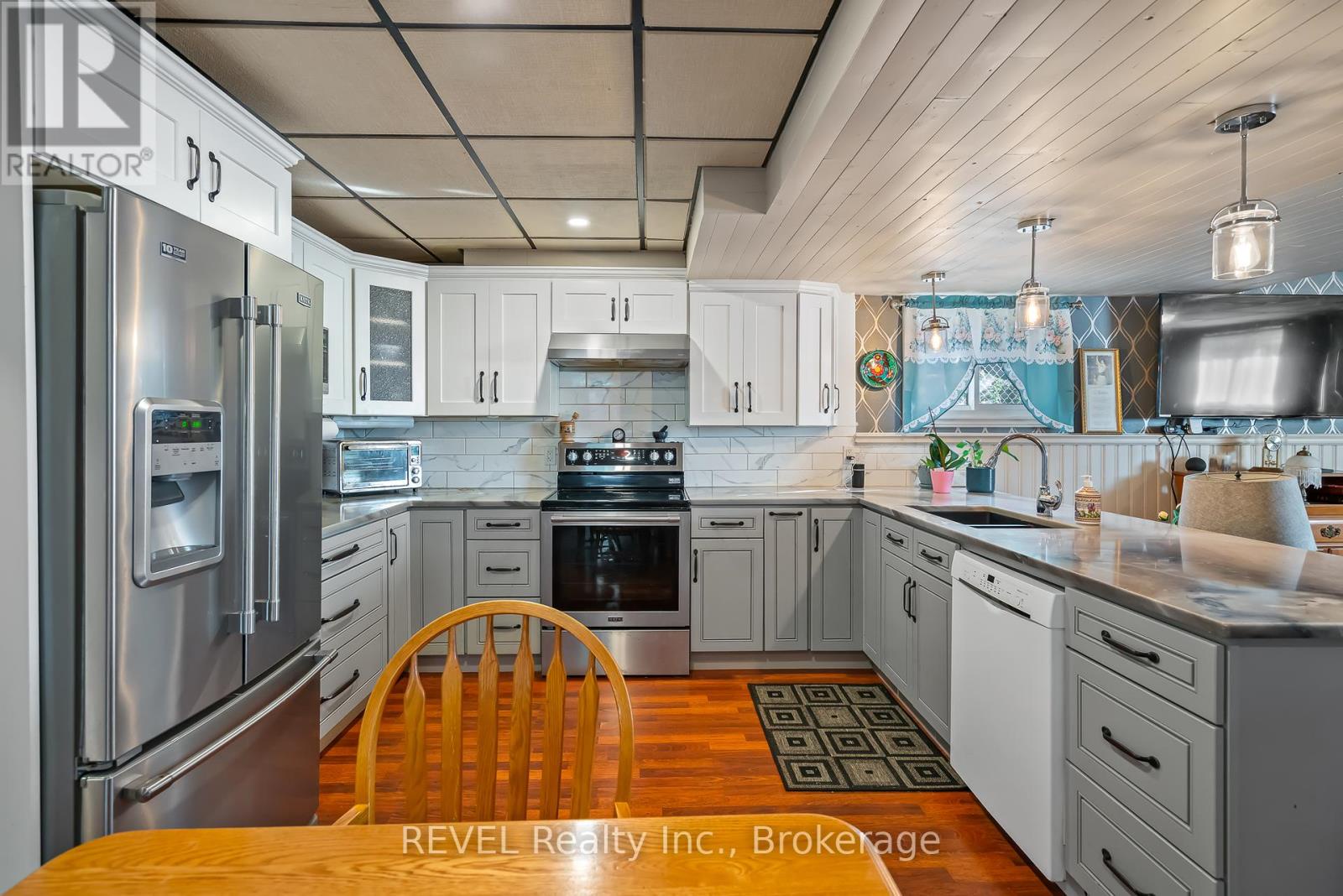 12 Silverdale Drive, St. Catharines (vine/linwell), Ontario