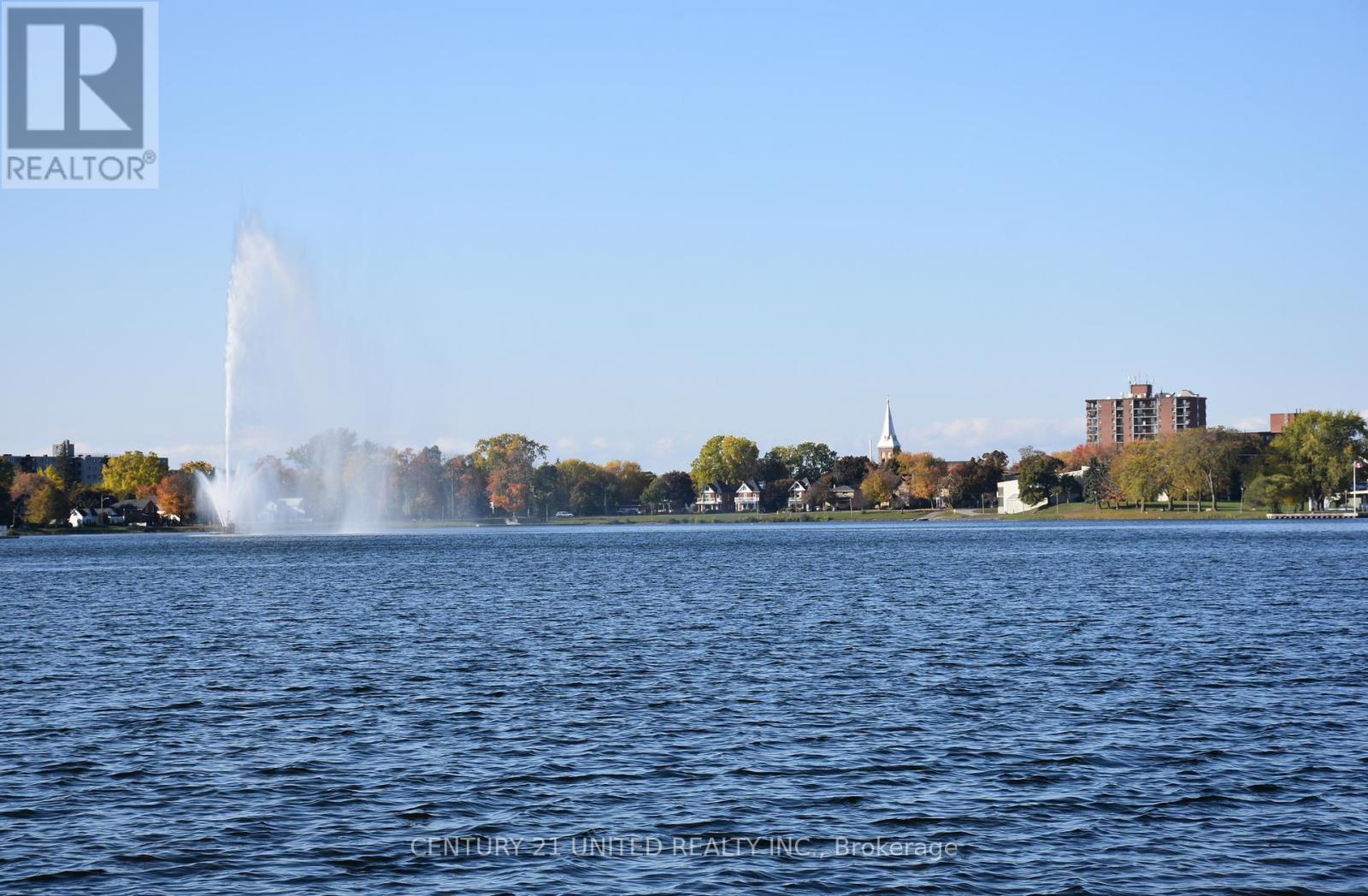 57 Edgewater Boulevard, Peterborough (ashburnham Ward 4), Ontario