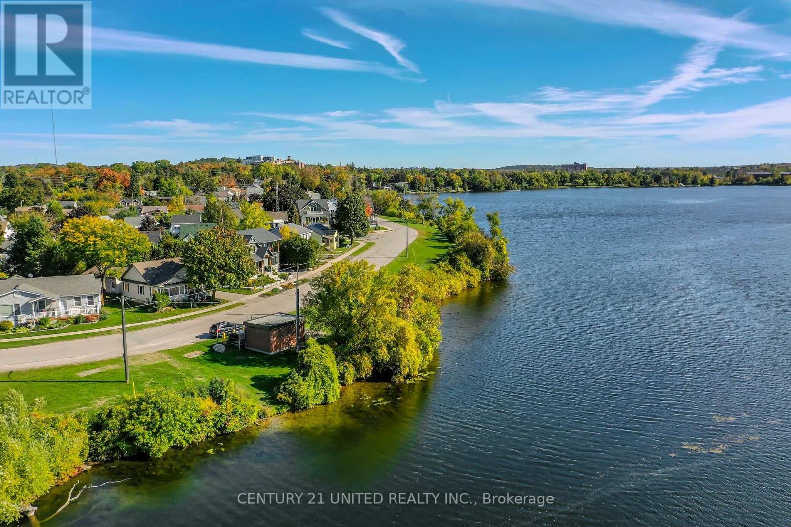 57 Edgewater Boulevard, Peterborough (ashburnham Ward 4), Ontario