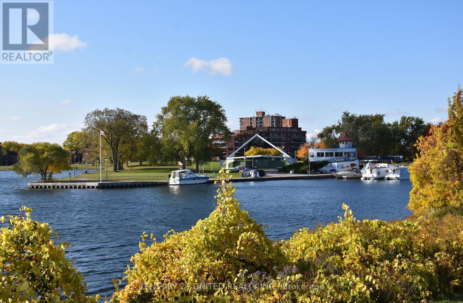 57 Edgewater Boulevard, Peterborough (ashburnham Ward 4), Ontario