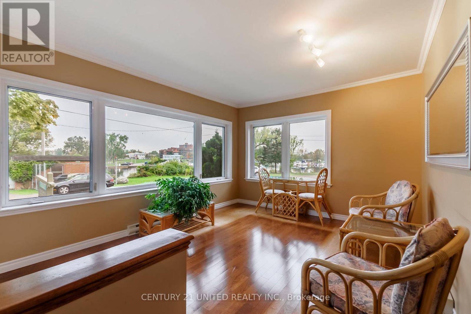 57 Edgewater Boulevard, Peterborough (ashburnham Ward 4), Ontario