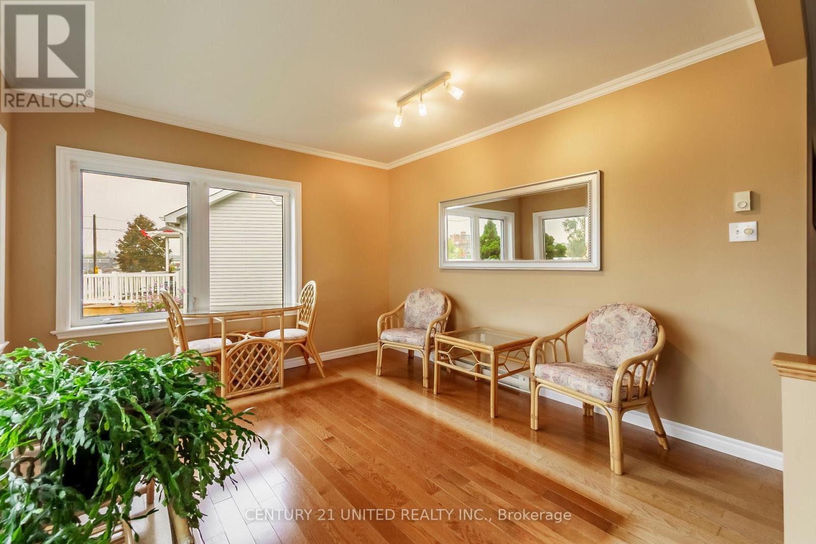 57 Edgewater Boulevard, Peterborough (ashburnham Ward 4), Ontario