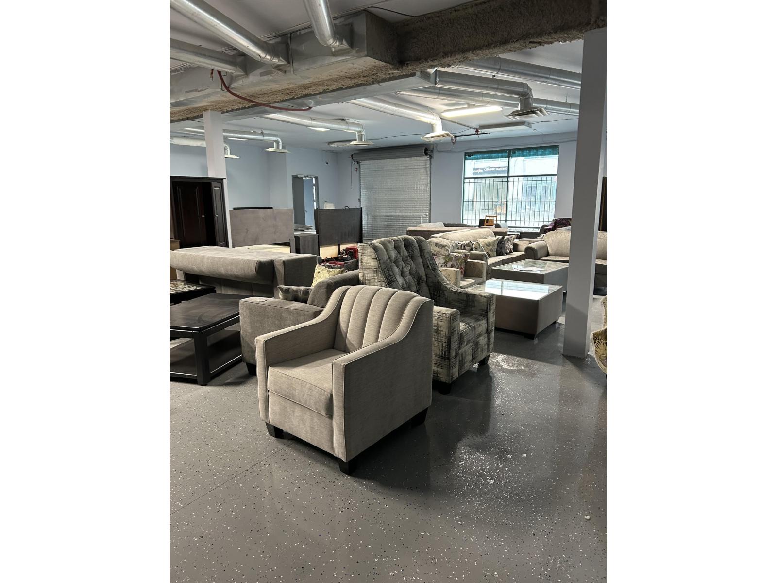 212 13140 80 Avenue, Surrey, British Columbia