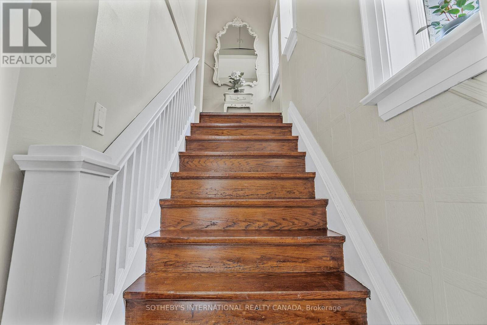 12 Belsize Drive, Toronto (mount Pleasant West), Ontario