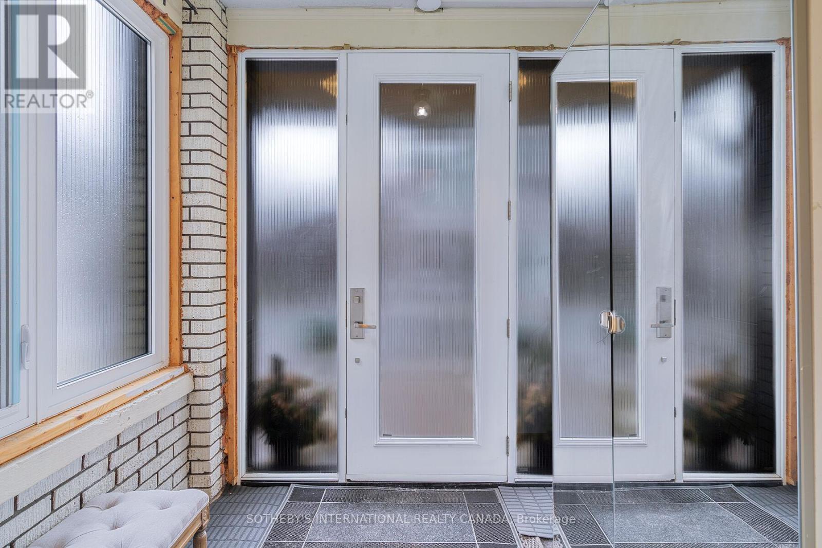 12 Belsize Drive, Toronto (mount Pleasant West), Ontario