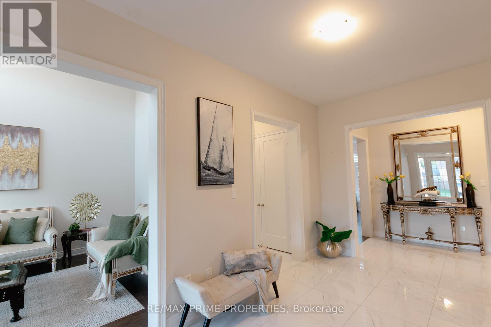 65 Redmond Crescent, Springwater (centre Vespra), Ontario