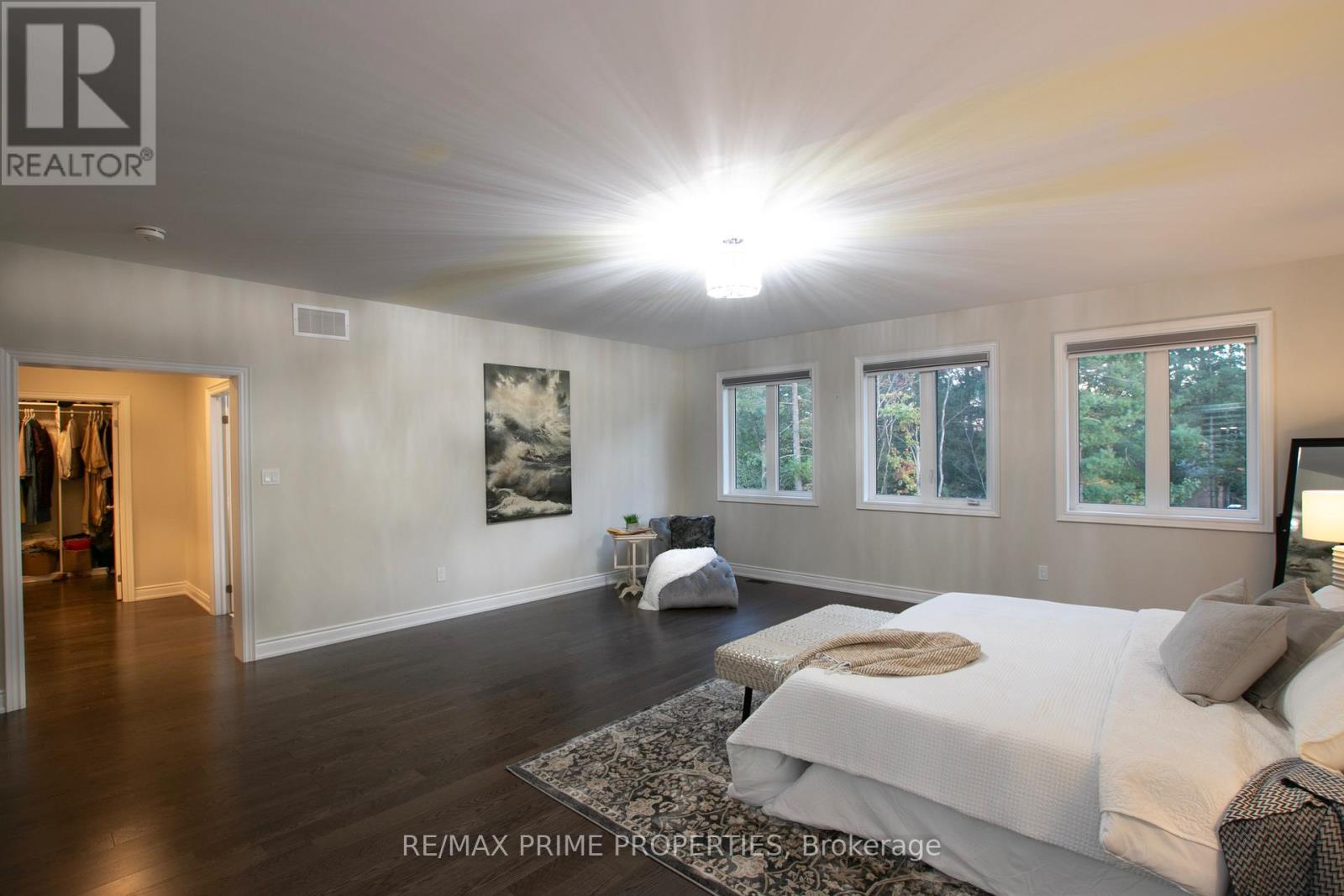 65 Redmond Crescent, Springwater (centre Vespra), Ontario